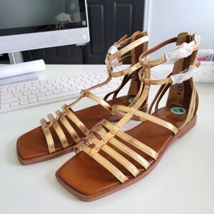 NEW! Franco Sarto Gold Strappy Sandals Women 8.5